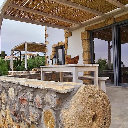 Koroni Stone House, Newly Built Studios By The Sea Exterior photo