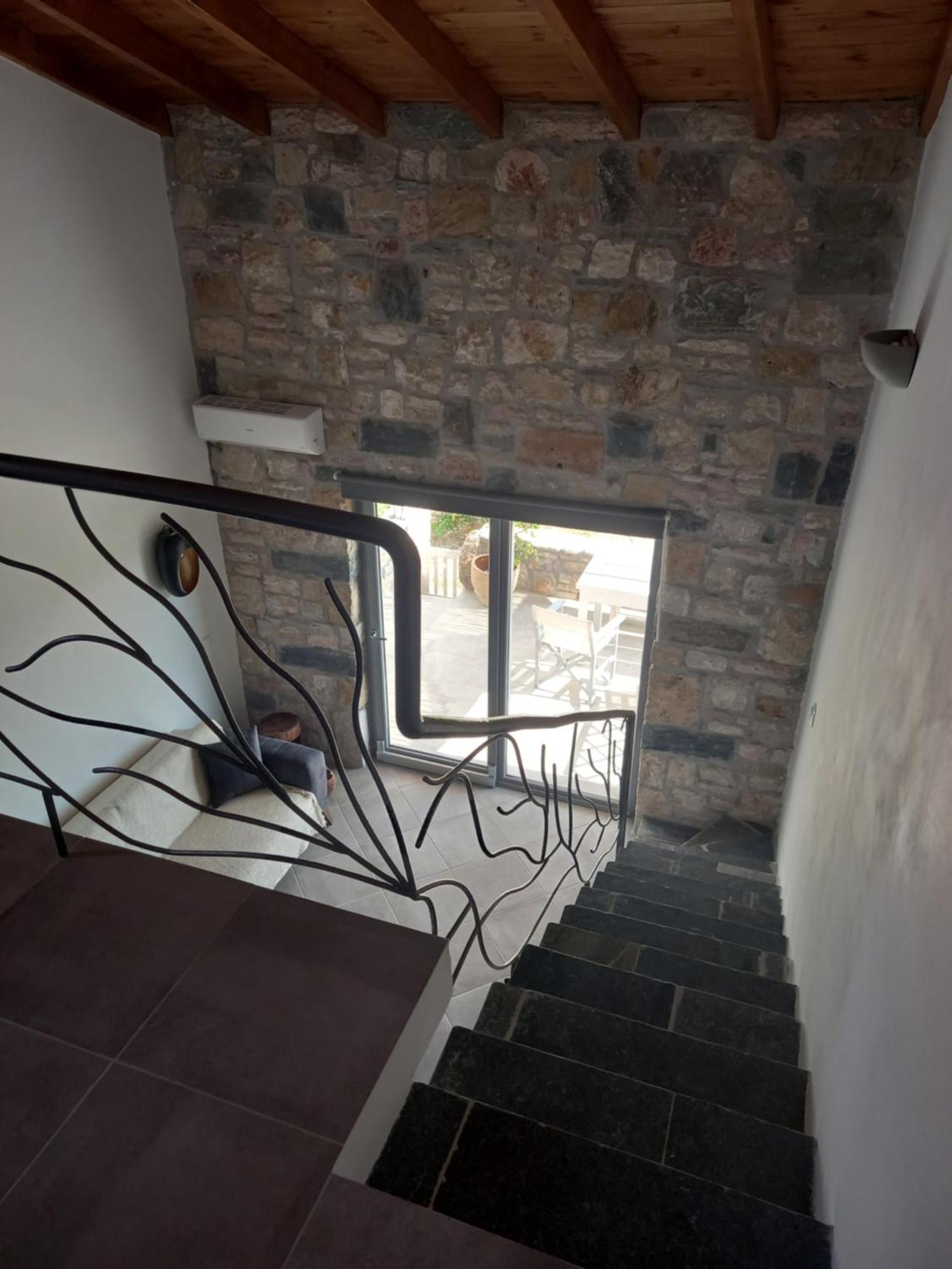 Koroni Stone House, Newly Built Studios By The Sea Room photo
