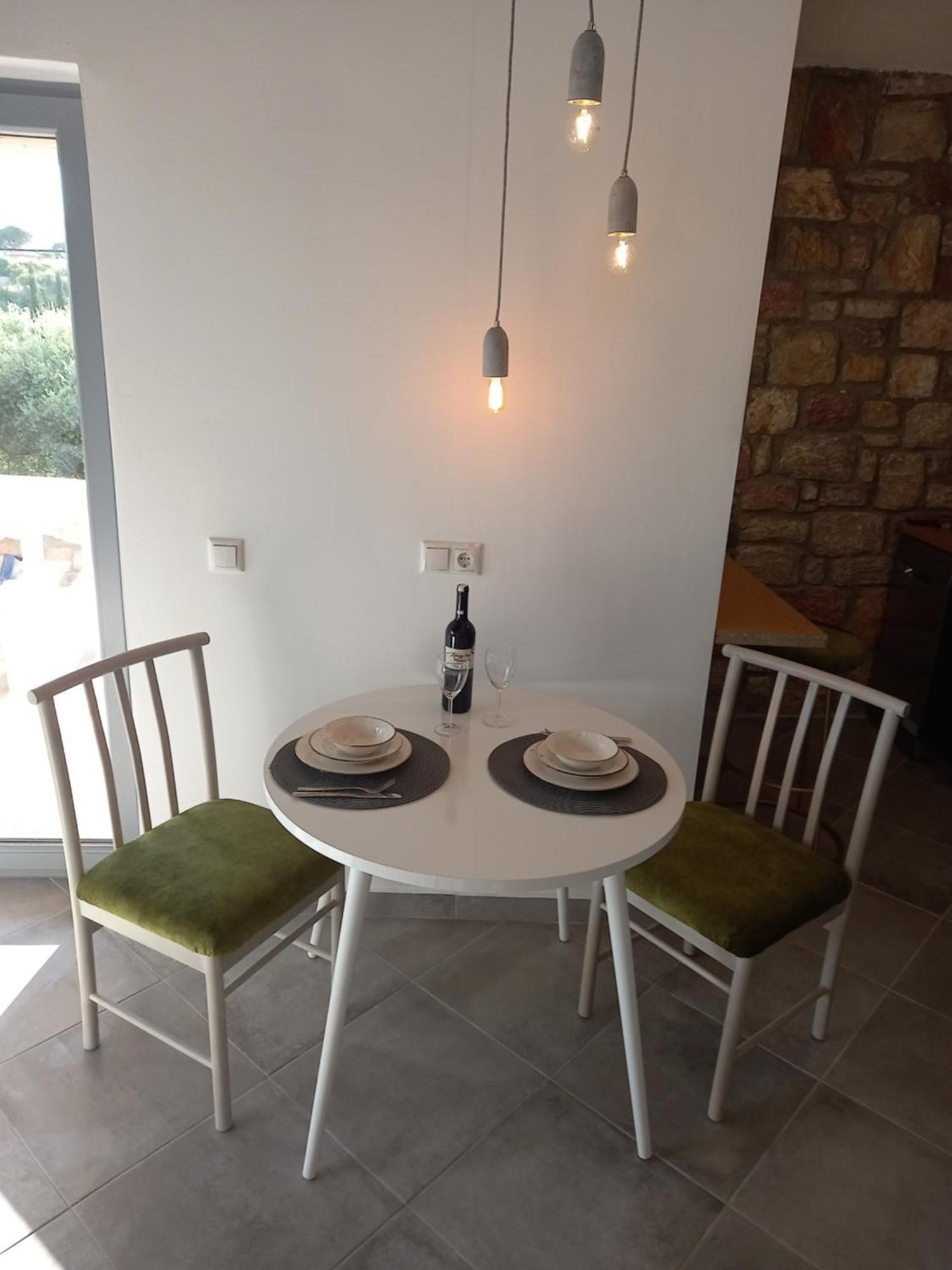 Koroni Stone House, Newly Built Studios By The Sea Exterior photo