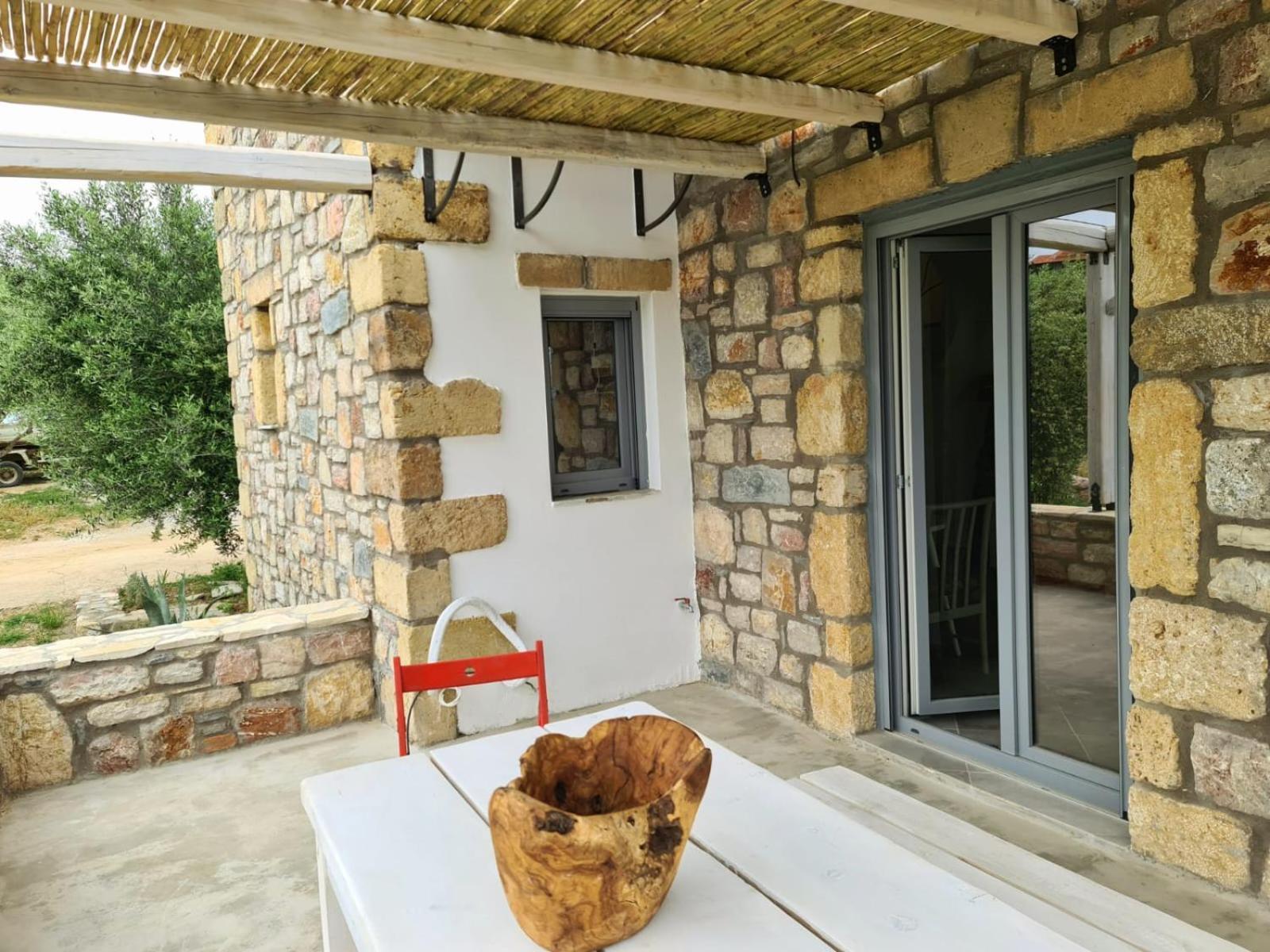 Koroni Stone House, Newly Built Studios By The Sea Room photo